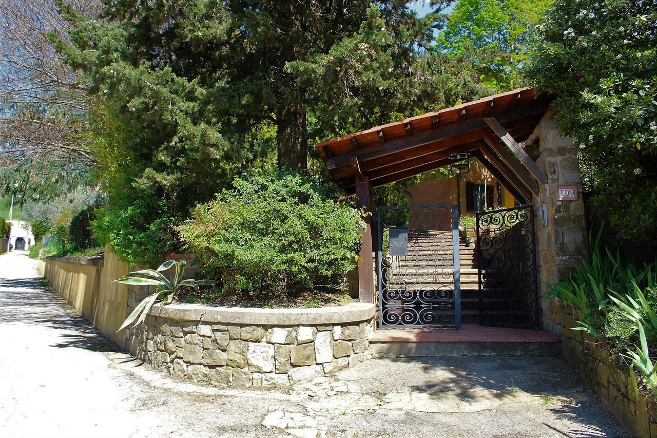 Guardalaluna Villa Pian Di Sco Exterior photo